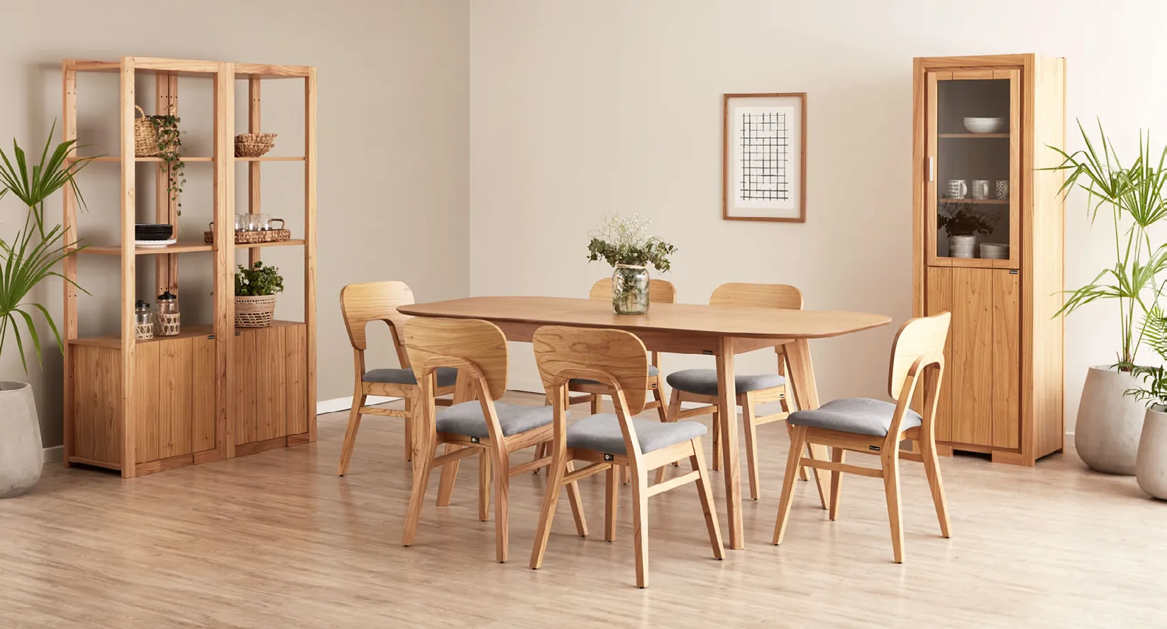 Comedor en madera maciza de paraíso